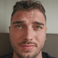 Steward Matteo  R. a Milano