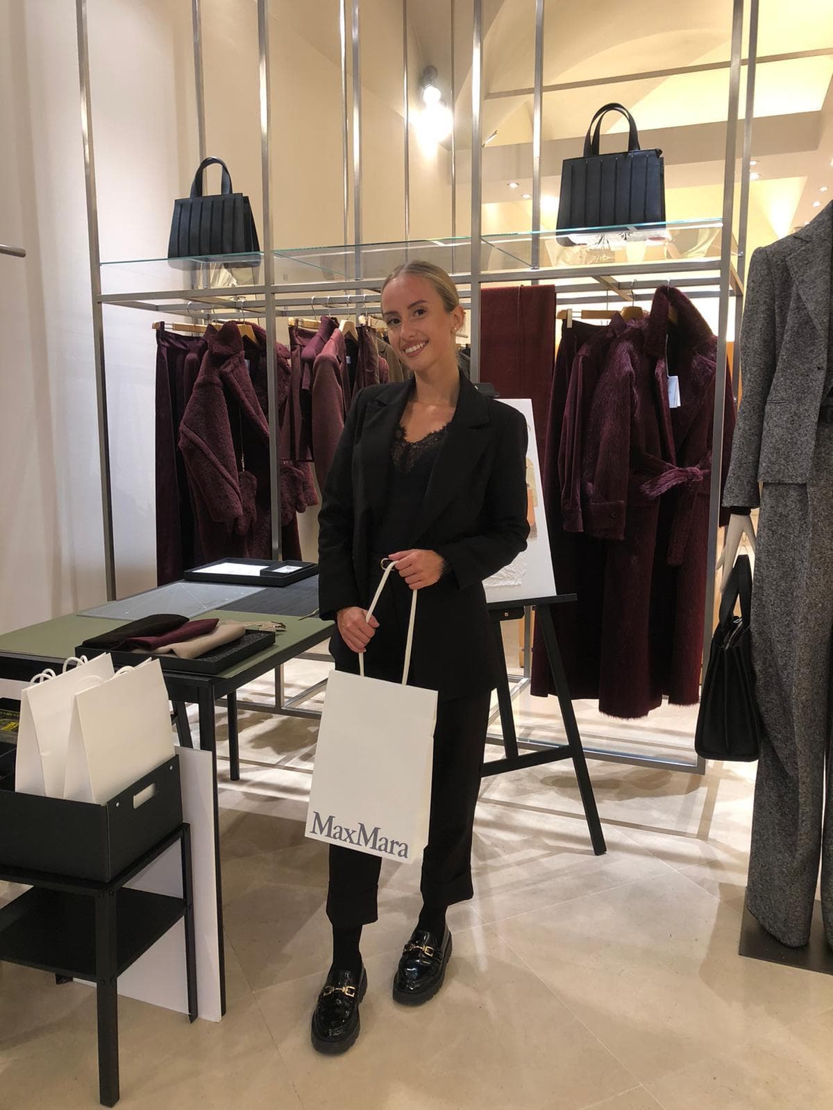 Hostess Chiara B. a Lucca
