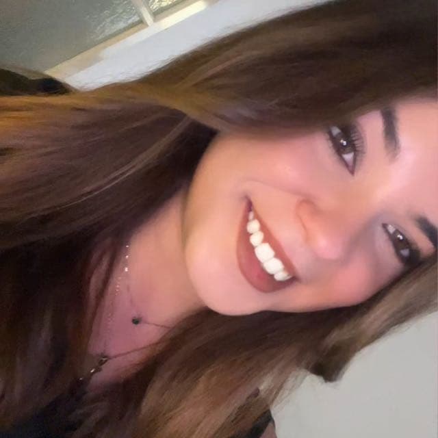 Noemi C. — foto