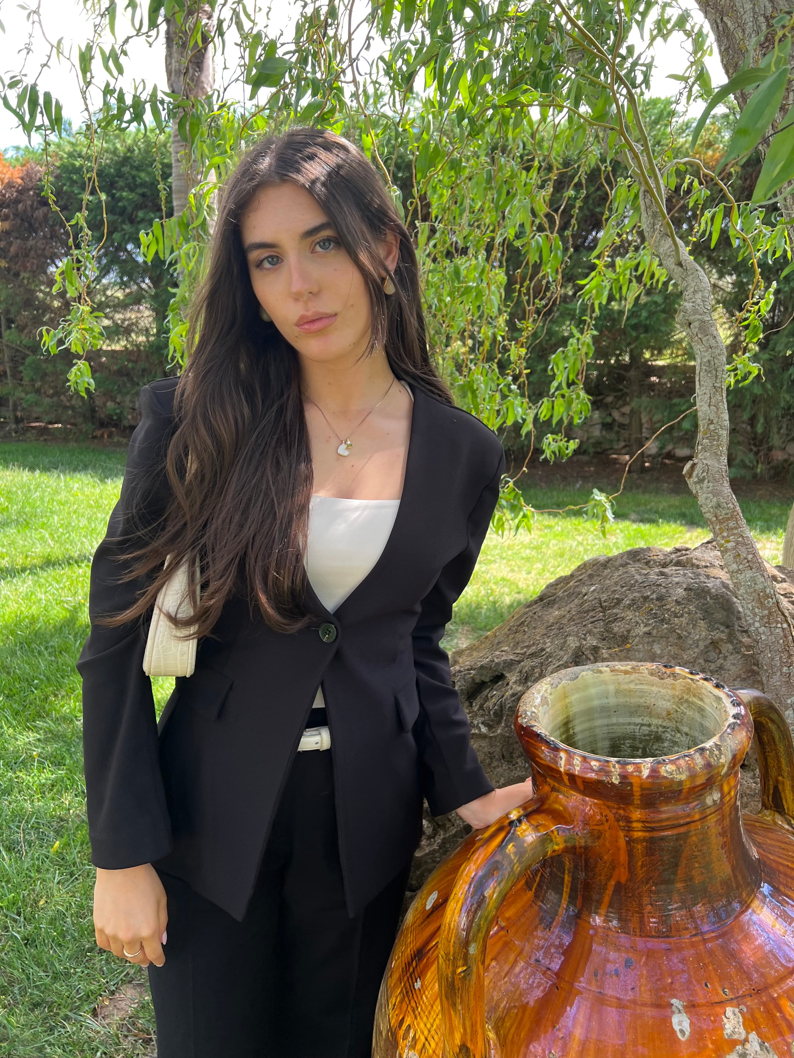 Hostess Ilaria R.