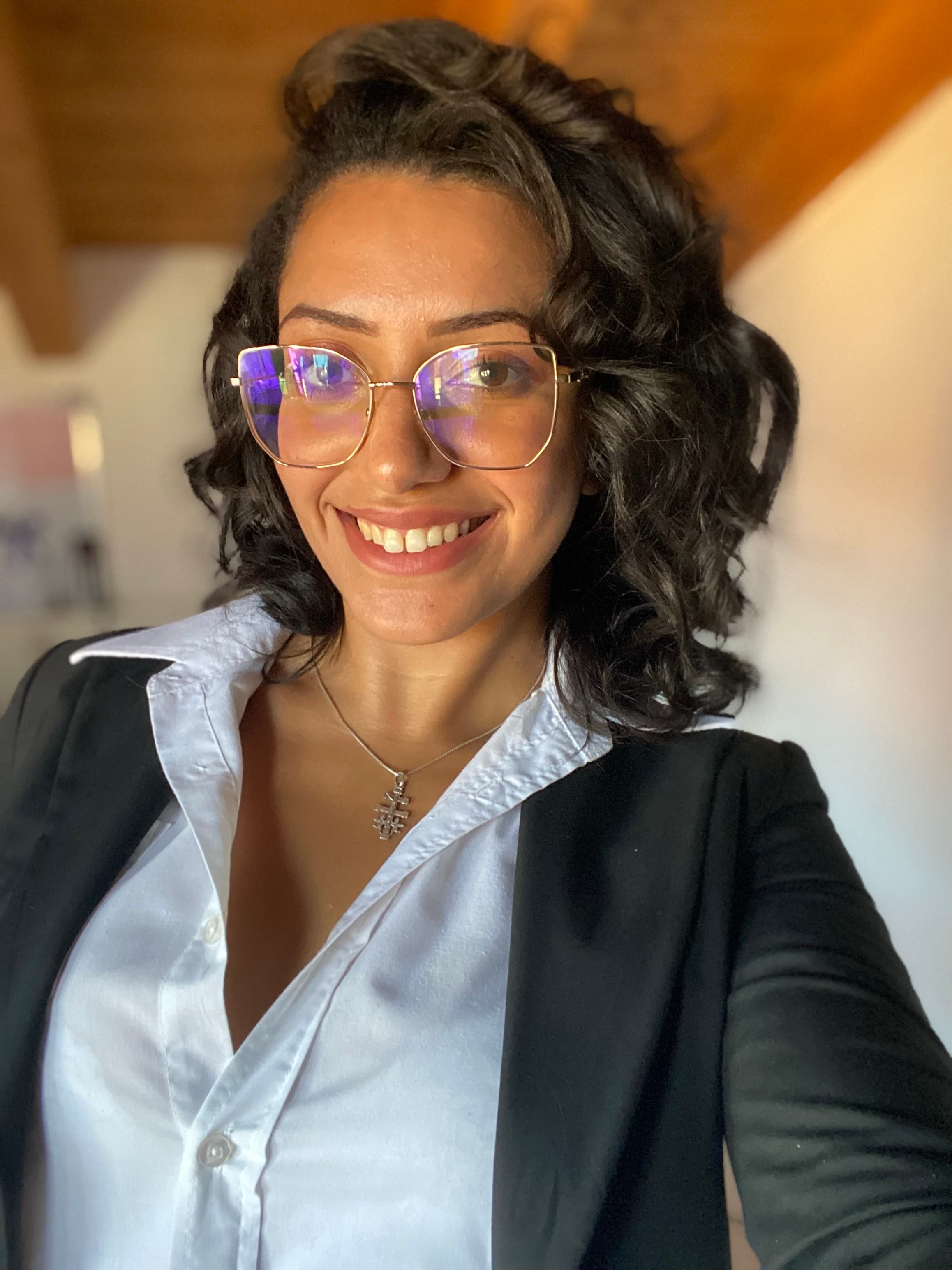 Hostess Martina Rebecca V.